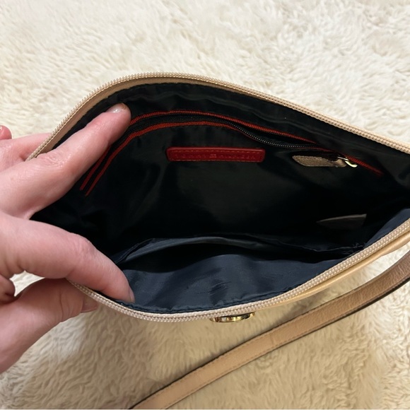Tommy Hilfiger | Crossbody Purse | Light Pink | Gold Emblem | Zipper Pouch - Picture 8 of 10